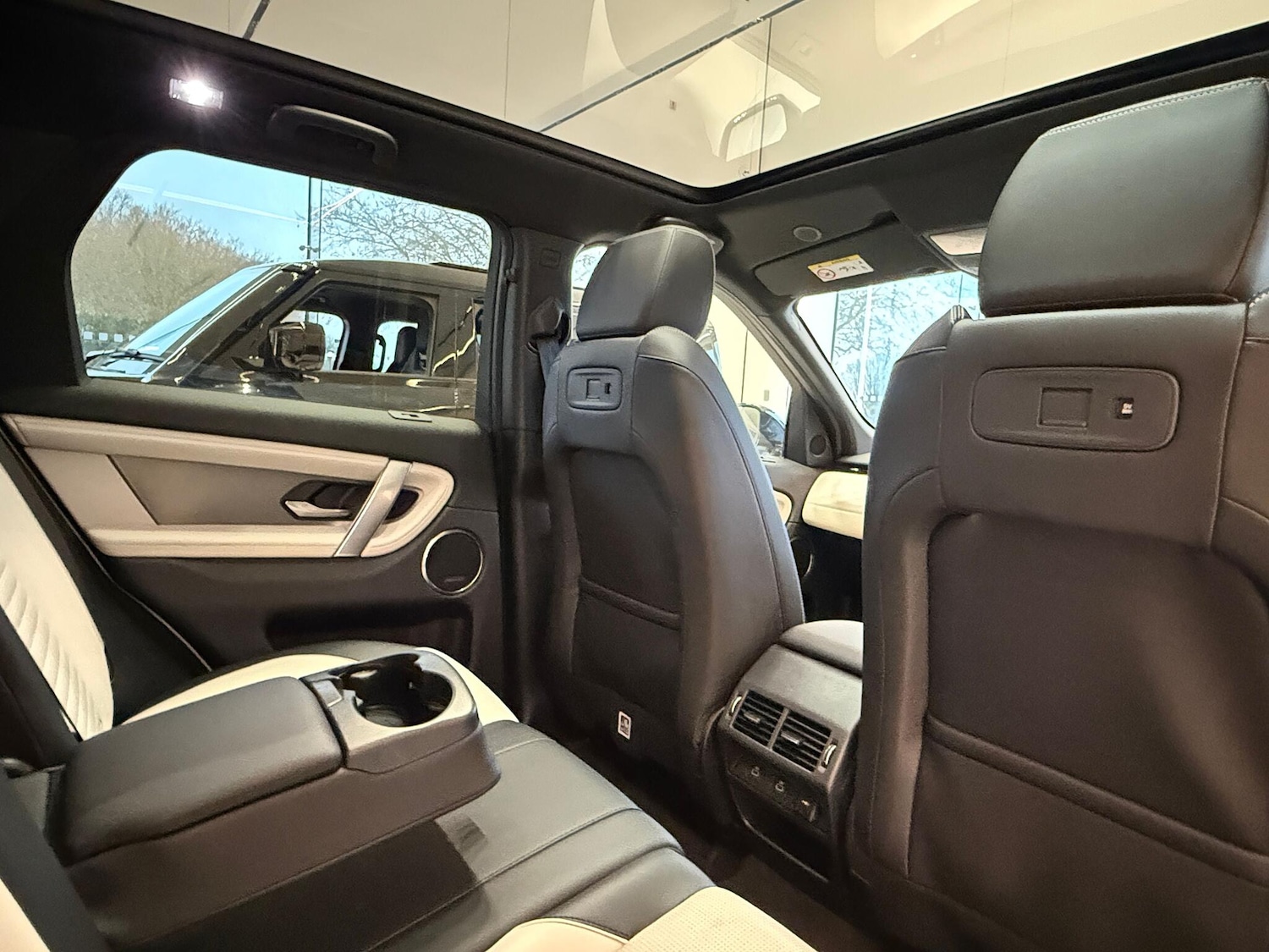 Used Land Rover Discovery Sport 2024 for sale - 77291634: Photo 35