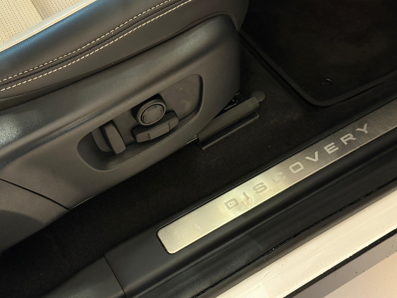 Used Land Rover Discovery Sport 2024 for sale - 77291634: Photo 39