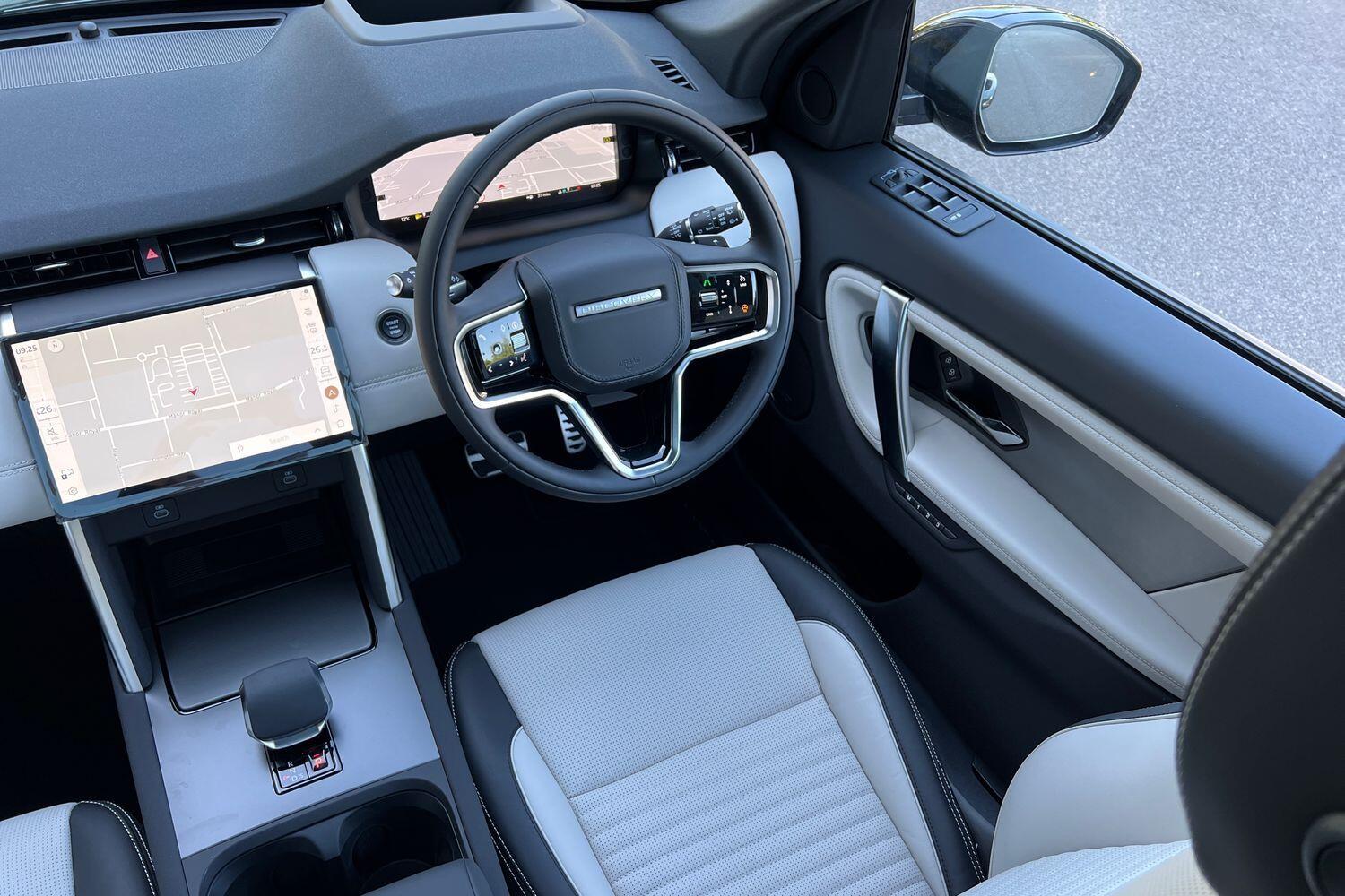 Used Land Rover Discovery Sport 2025 for sale - 76422965: Photo 28