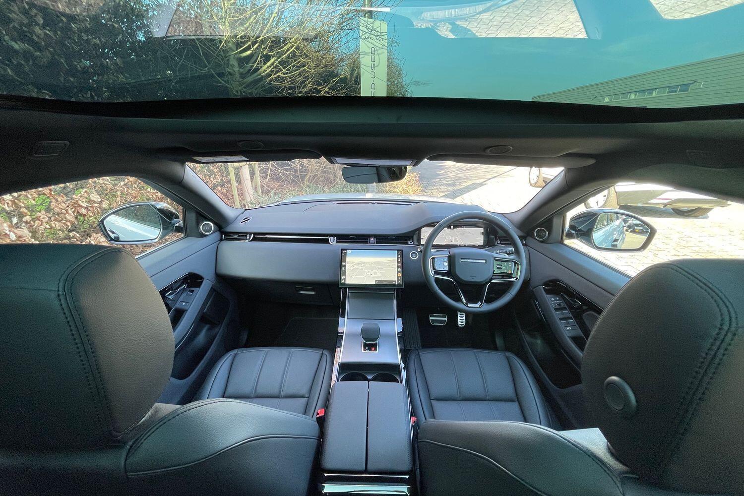 Used Land Rover Range Rover Evoque 2025 for sale - 76952713: Photo 3