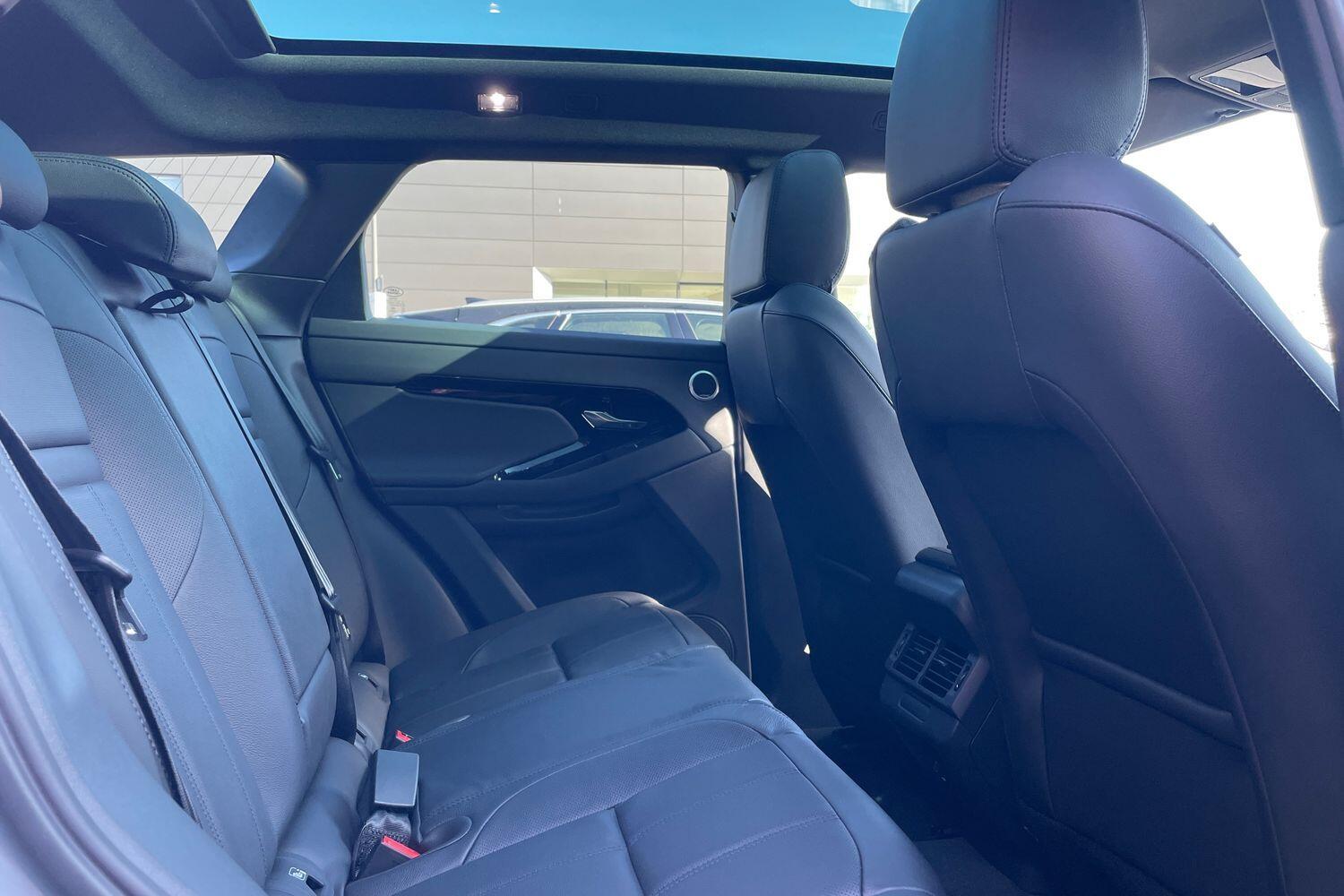 Used Land Rover Range Rover Evoque 2025 for sale - 76952713: Photo 30