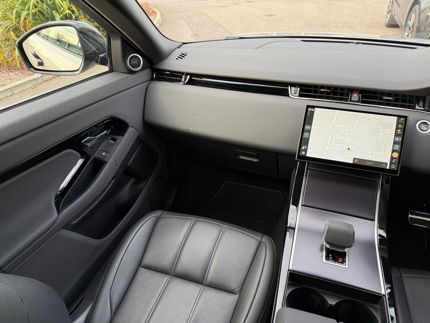 Used Land Rover Range Rover Evoque 2025 for sale - 76226610: Photo 18