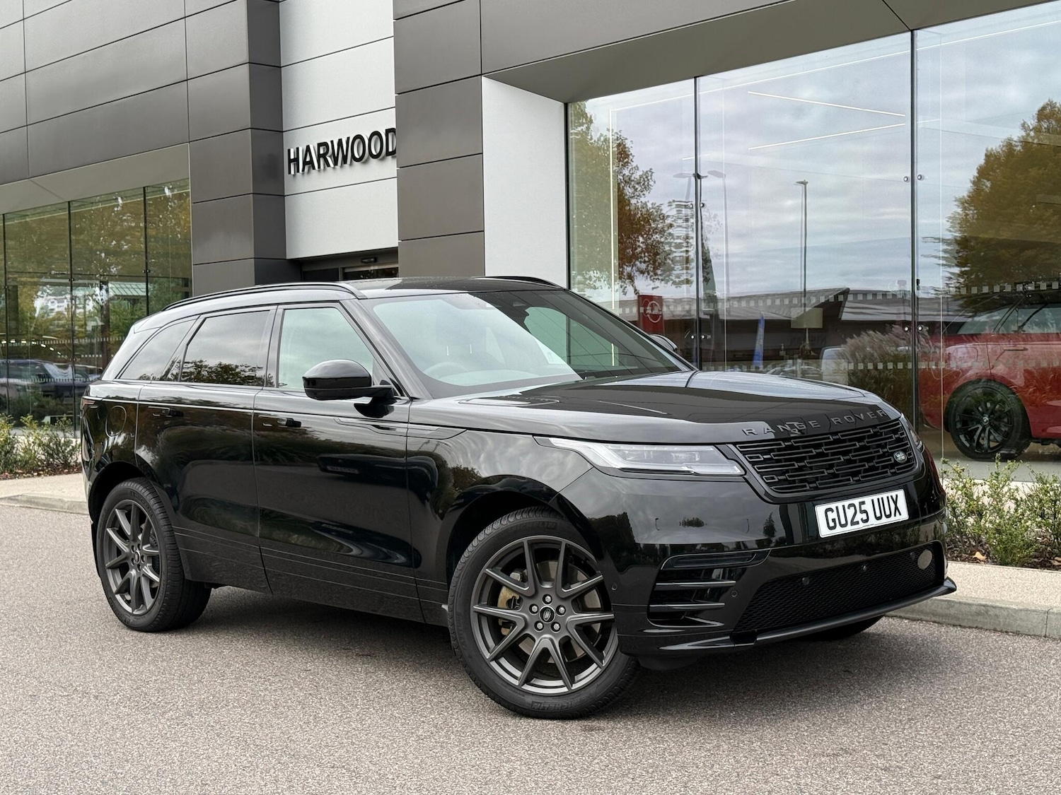 Used Land Rover Range Rover Velar 2025 for sale - 76226725: Photo 1