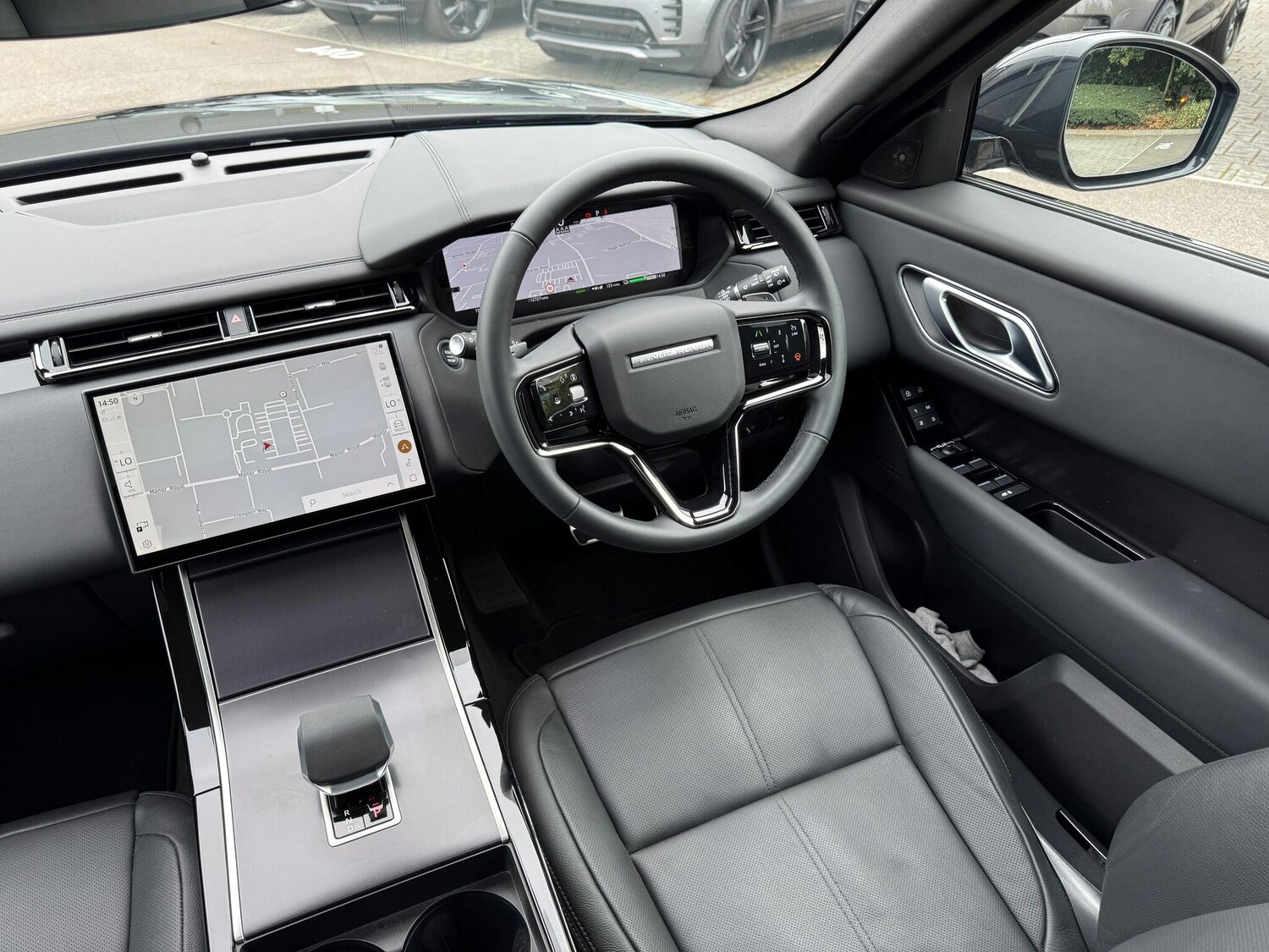 Used Land Rover Range Rover Velar 2025 for sale - 76226725: Photo 26