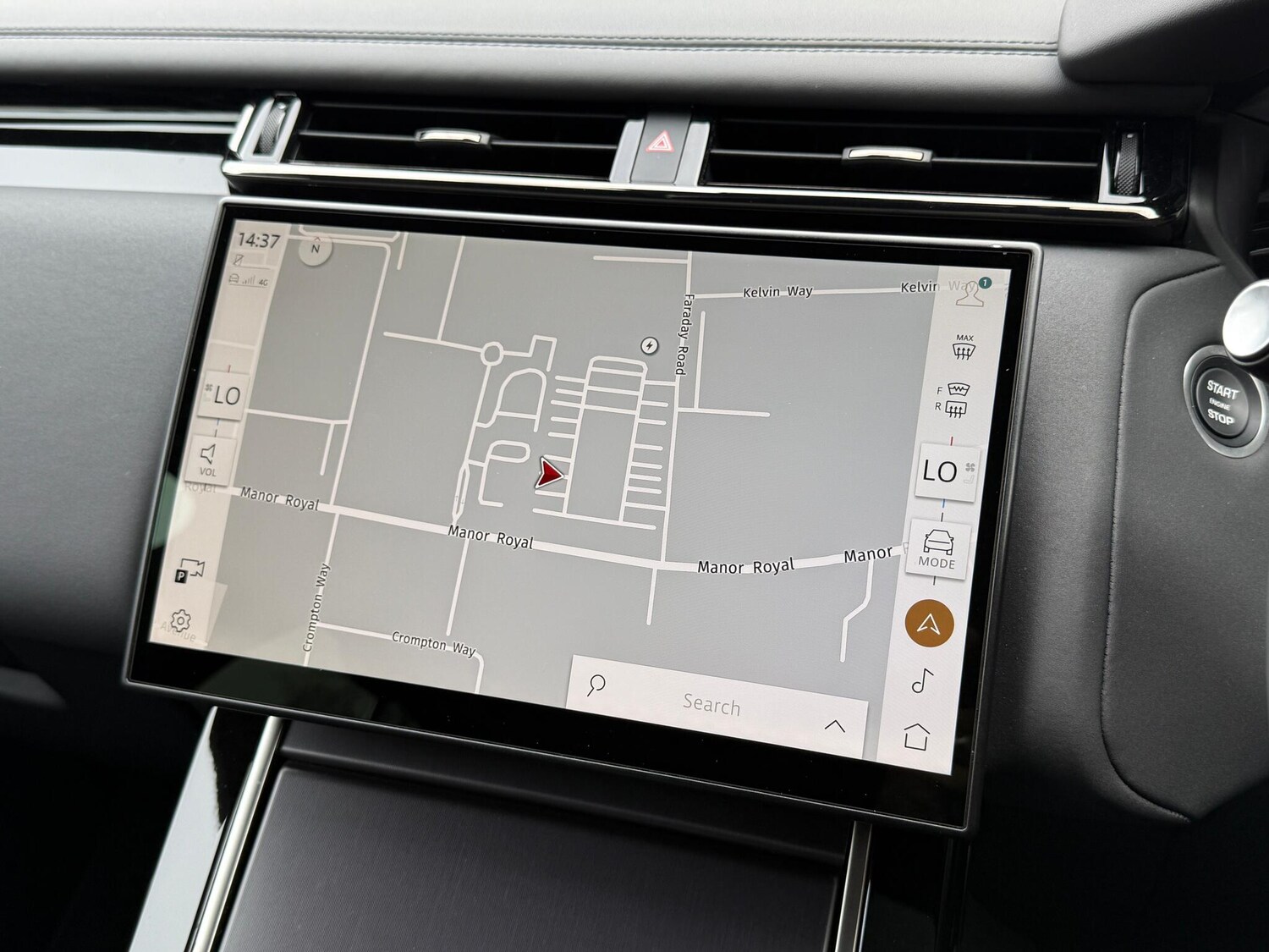 Used Land Rover Range Rover Velar 2025 for sale - 76226725: Photo 6