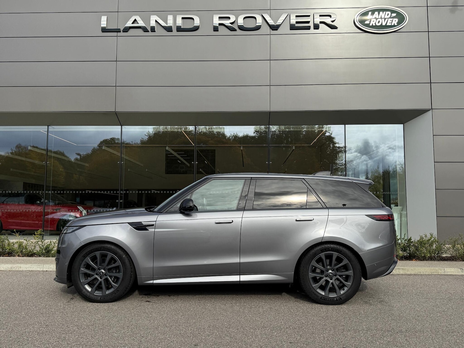 Used Land Rover Range Rover Sport 2023 for sale - 76337405: Photo 10