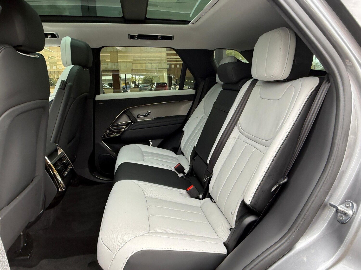 Used Land Rover Range Rover Sport 2023 for sale - 76337405: Photo 45