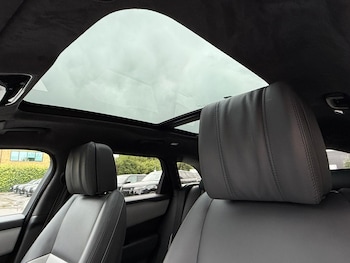 Used Land Rover Range Rover Velar 2024 for sale - 75624188: Photo