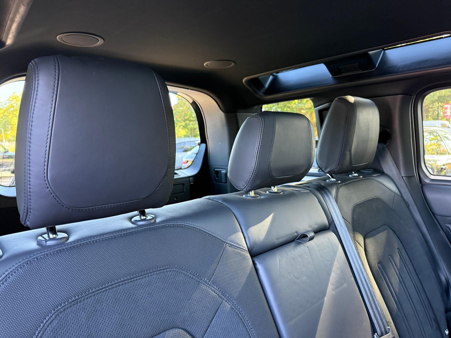 Used Land Rover Defender 110 2022 for sale - 76689833: Photo 33