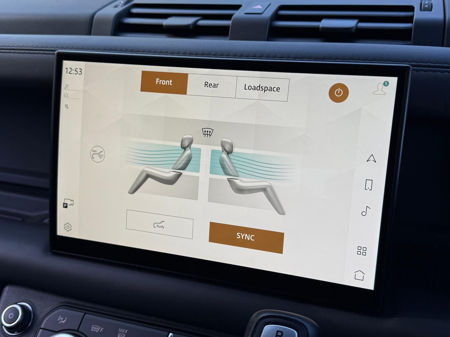 Used Land Rover Defender 110 2022 for sale - 76689833: Photo 37