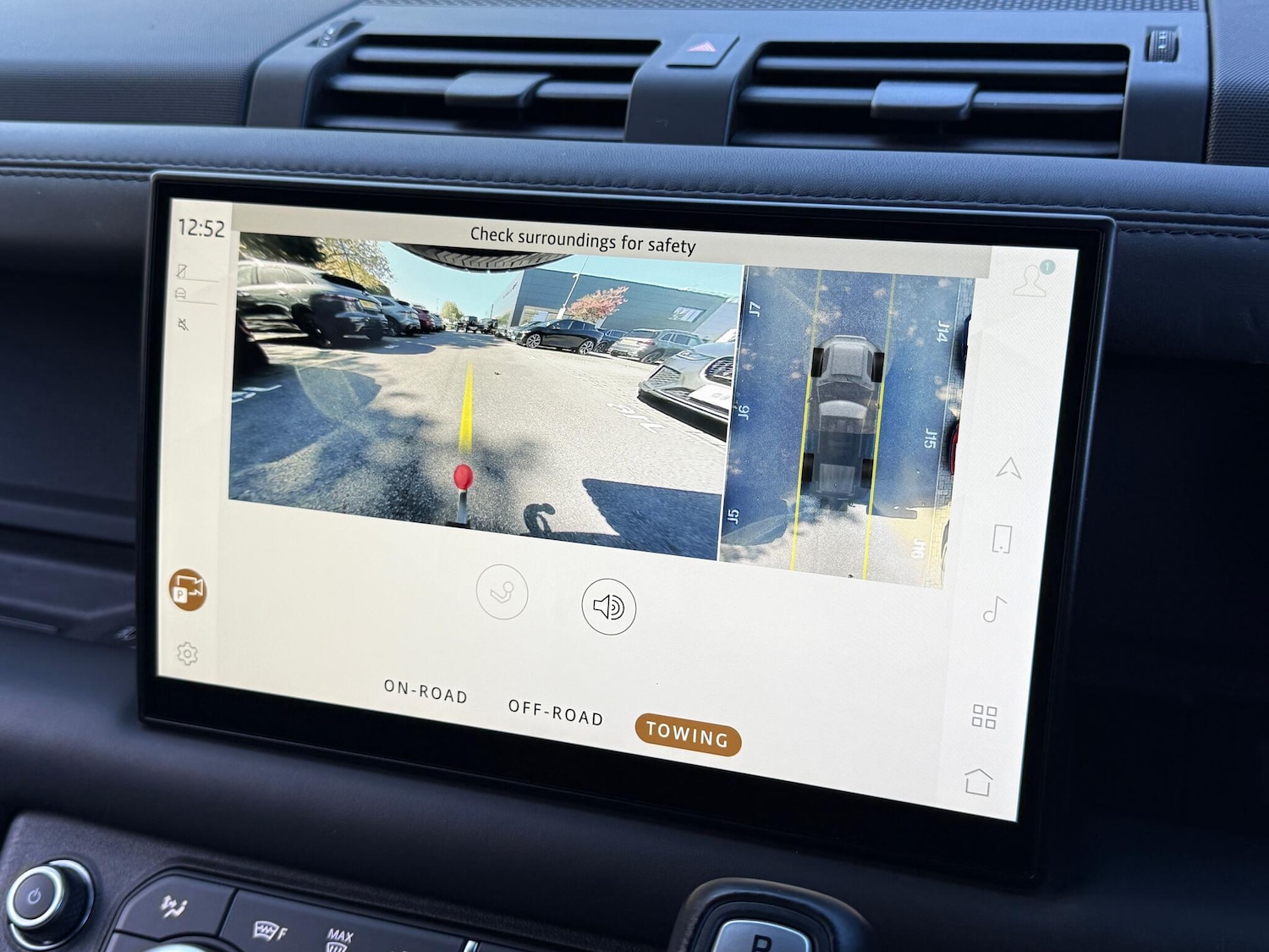 Used Land Rover Defender 110 2022 for sale - 76689833: Photo 59