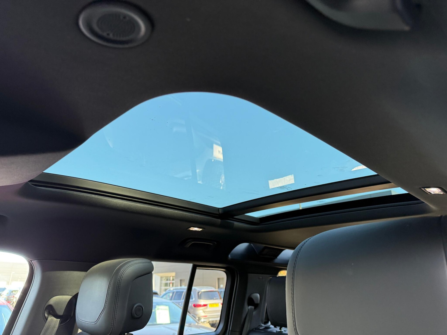 Used Land Rover Defender 110 2022 for sale - 76689833: Photo 9