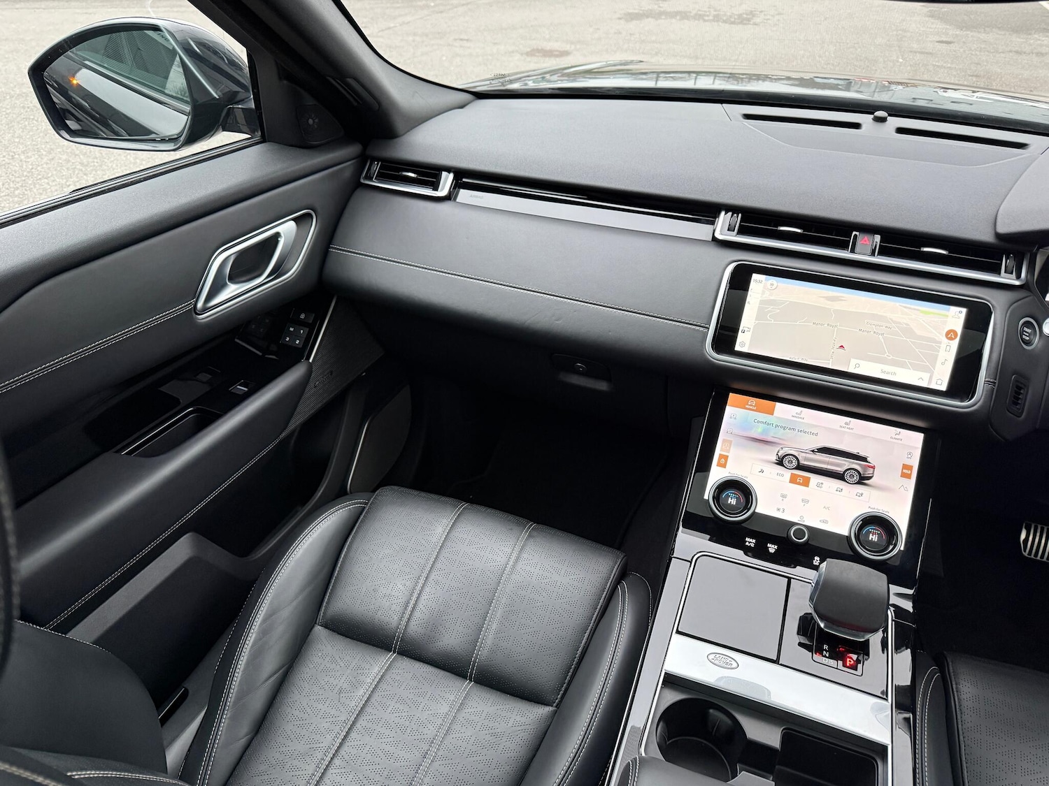 Used Land Rover Range Rover Velar for sale - 77330479: Photo 22