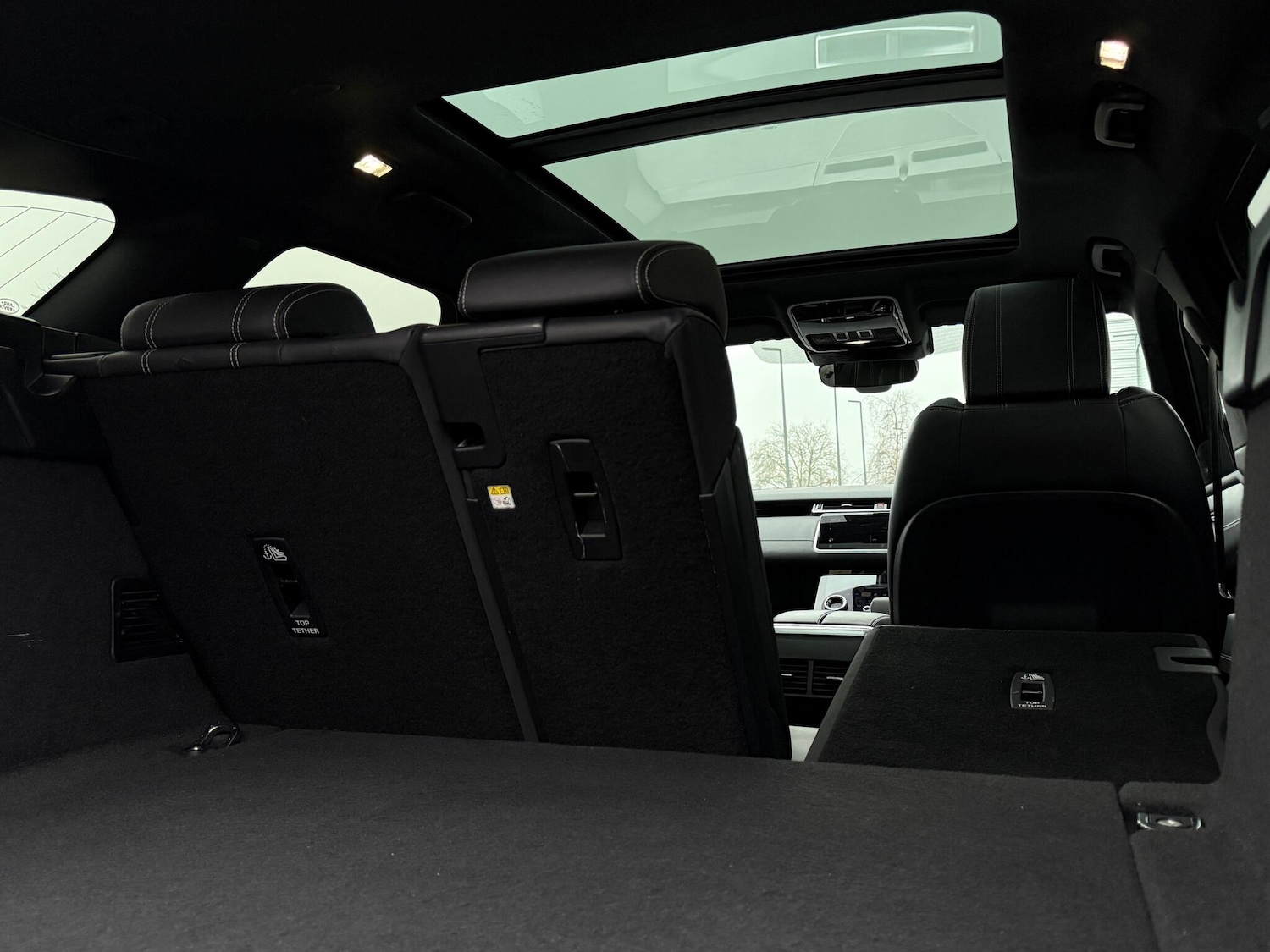 Used Land Rover Range Rover Velar for sale - 77330479: Photo 44