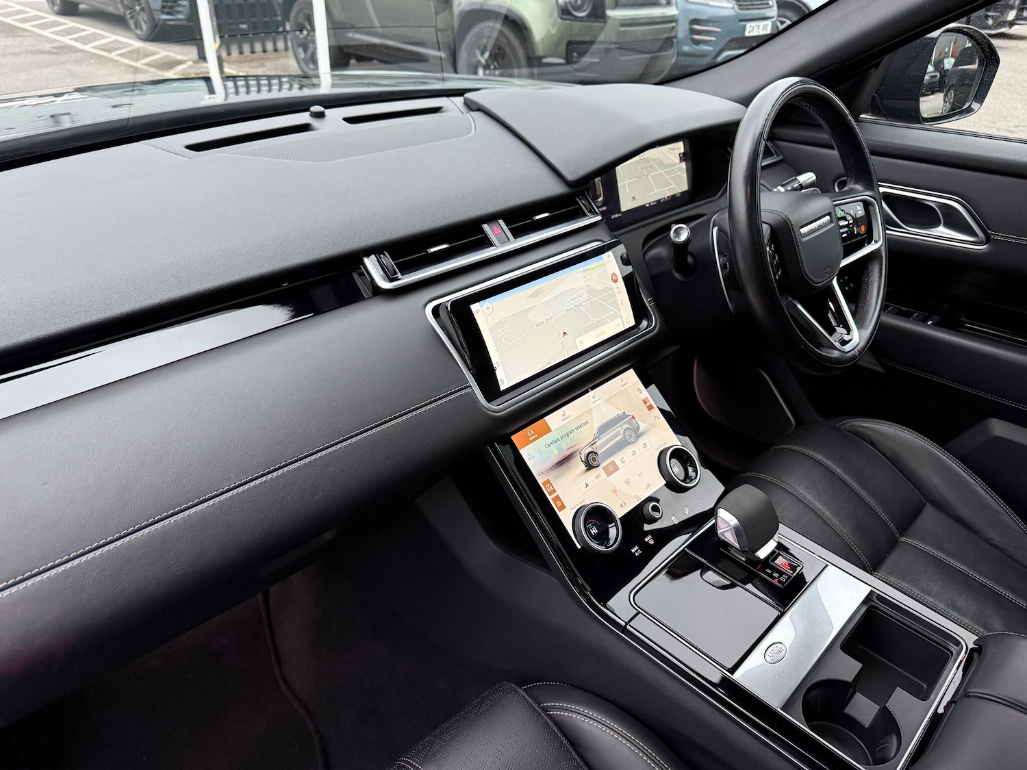 Used Land Rover Range Rover Velar for sale - 77330479: Photo 54