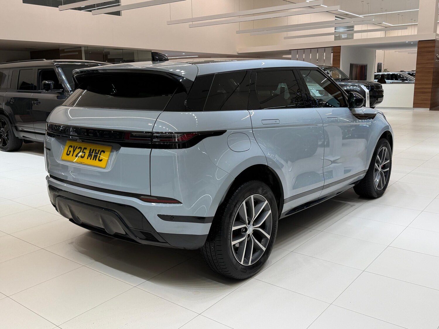 Used Land Rover Range Rover Evoque 2025 for sale - 76214952: Photo 10