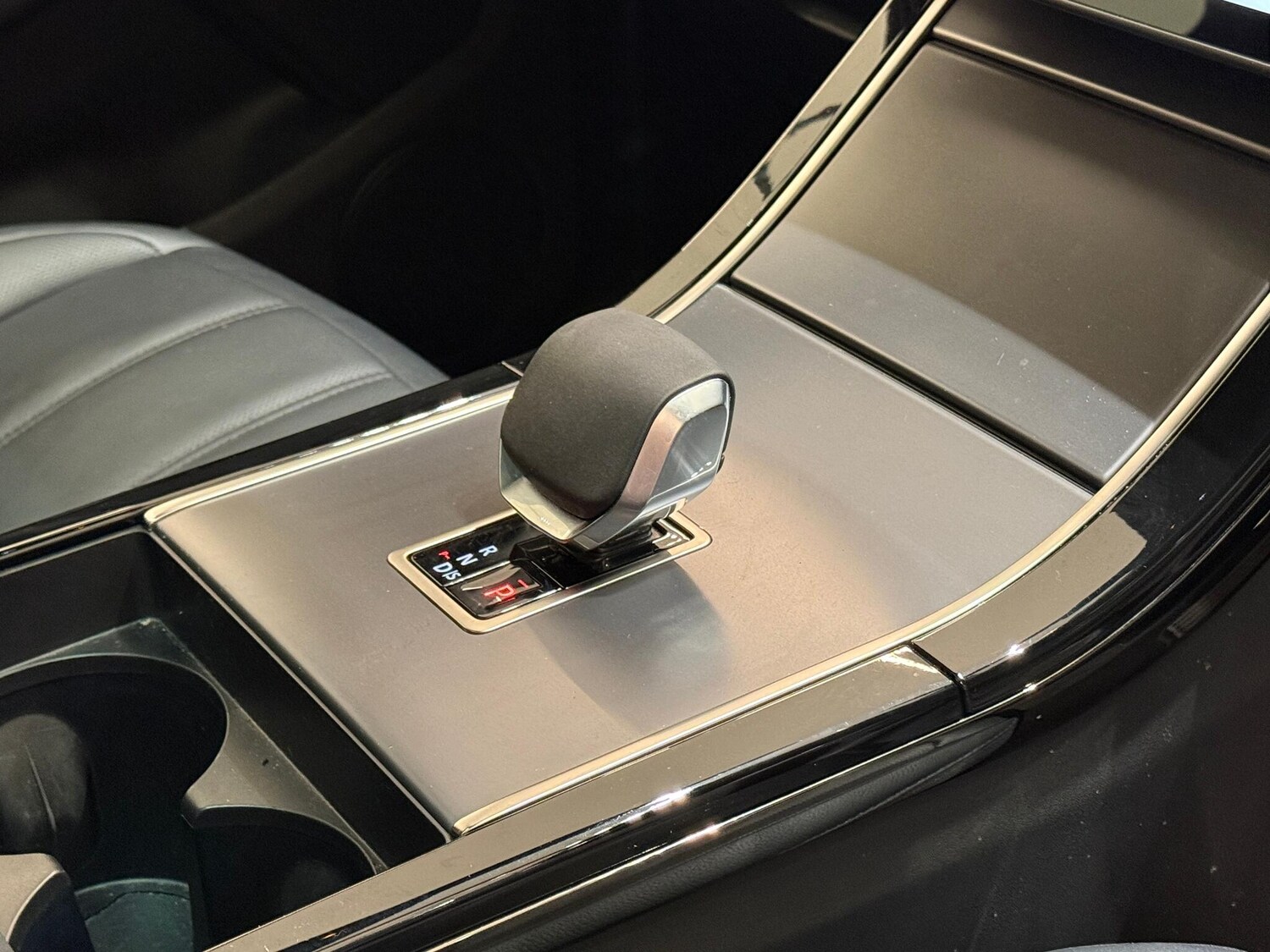 Used Land Rover Range Rover Evoque 2025 for sale - 76214952: Photo 16