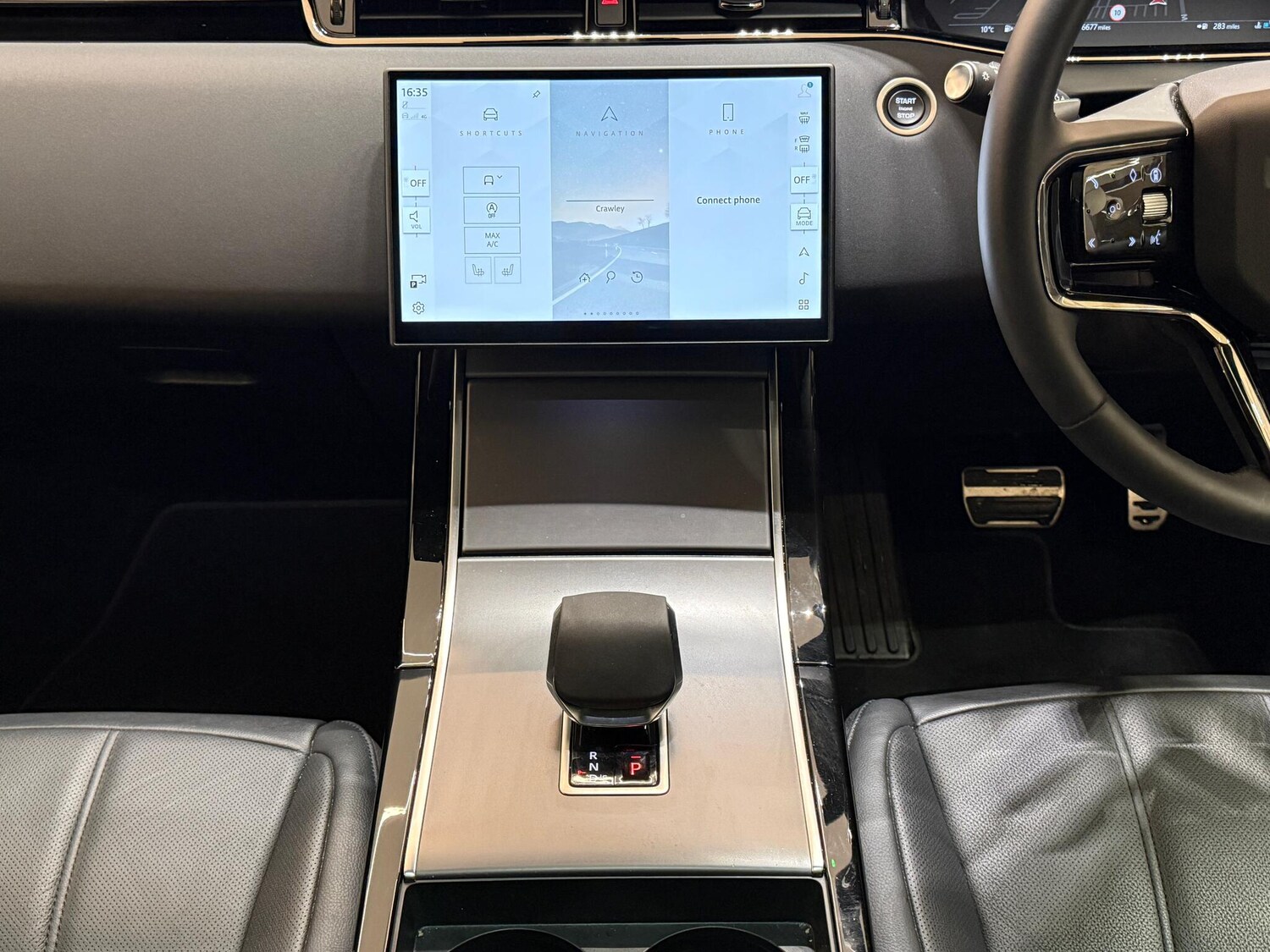 Used Land Rover Range Rover Evoque 2025 for sale - 76214952: Photo 17