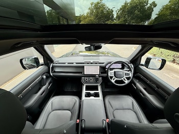 Used Land Rover Defender 90 2025 for sale - 75720621: Photo