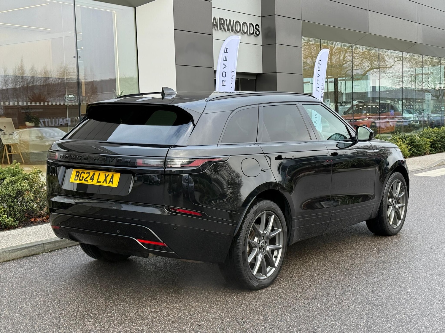 Used Land Rover Range Rover Velar 2024 for sale - 77468535: Photo 10