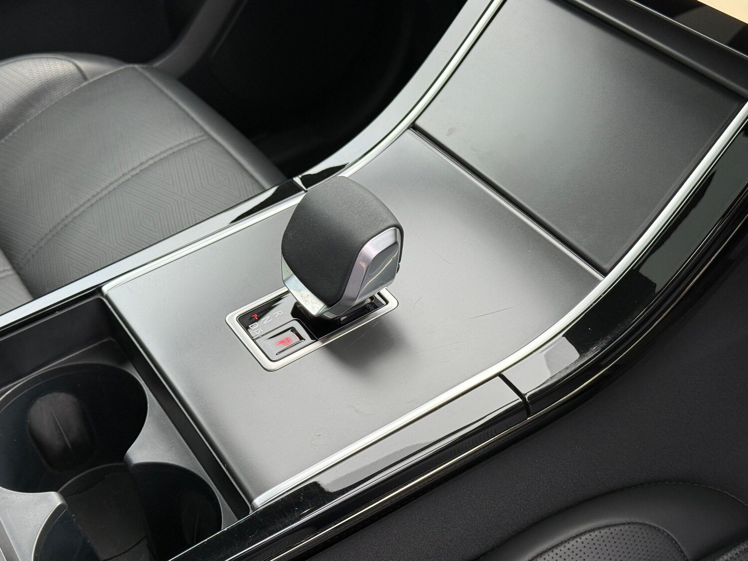 Used Land Rover Range Rover Velar 2024 for sale - 77468535: Photo 19