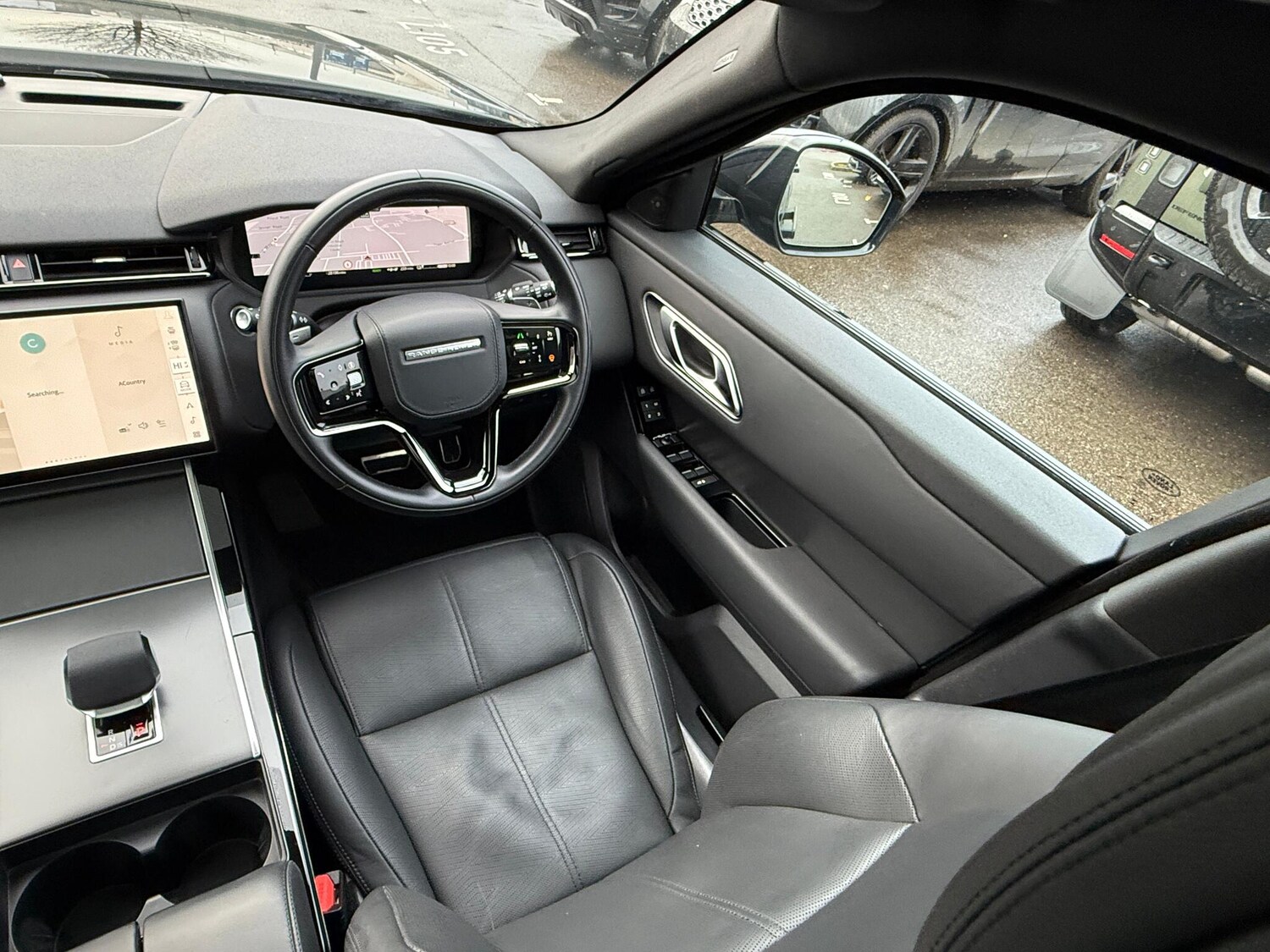 Used Land Rover Range Rover Velar 2024 for sale - 77468535: Photo 22