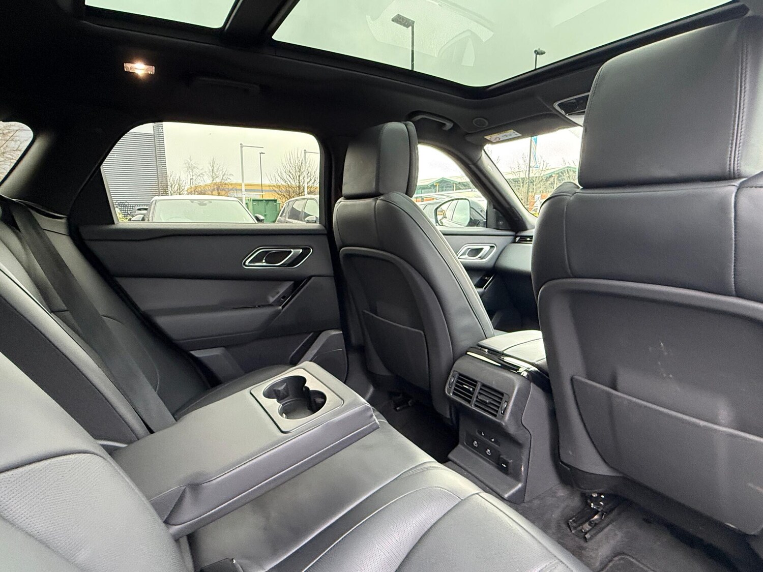 Used Land Rover Range Rover Velar 2024 for sale - 77468535: Photo 28