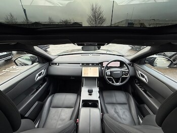 Used Land Rover Range Rover Velar 2024 for sale - 77468535: Photo