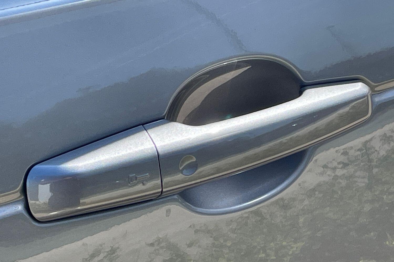 Used Land Rover Discovery 2025 for sale - 77001082: Photo 16