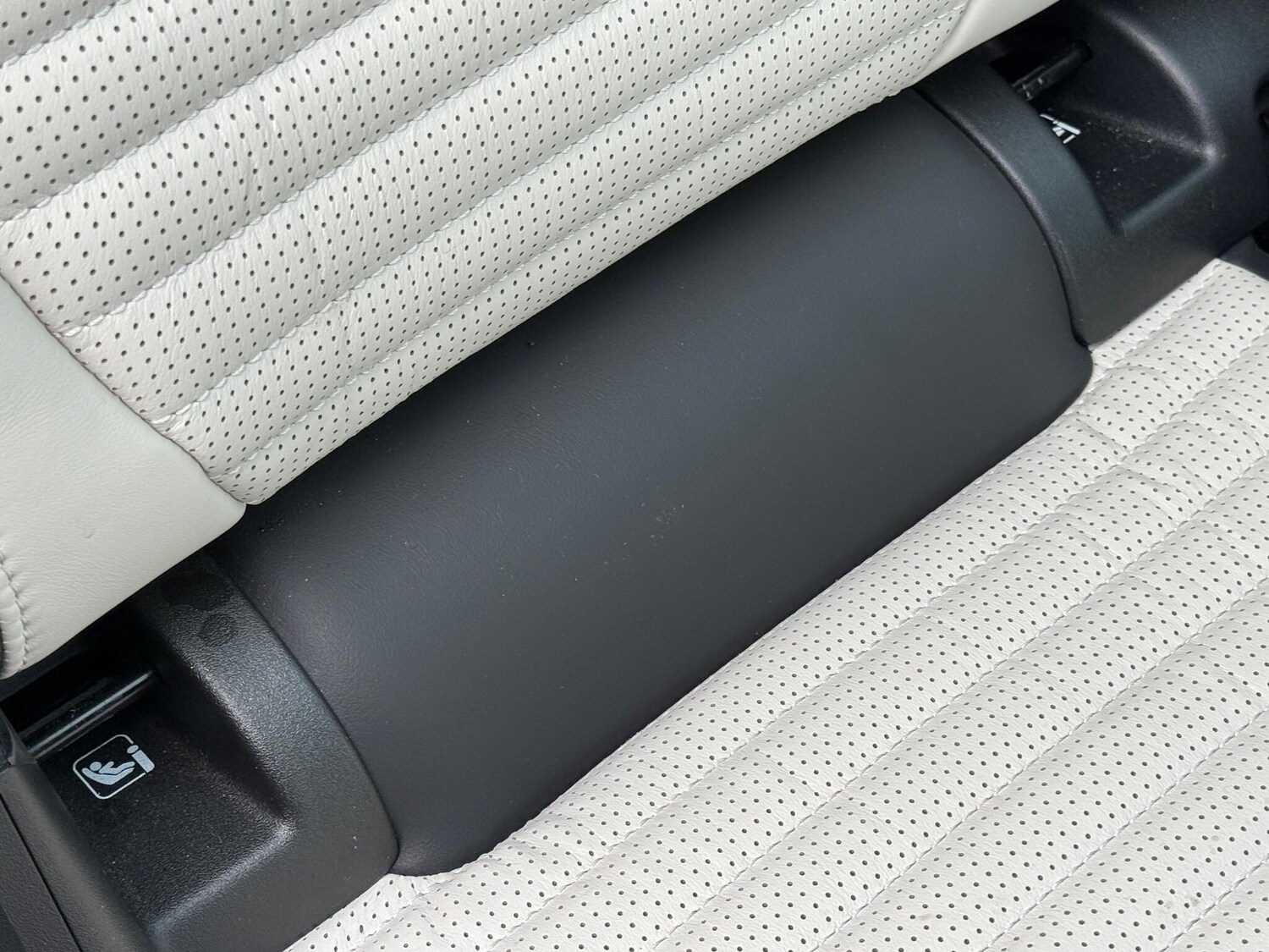 Used Land Rover Discovery Sport 2025 for sale - 76227587: Photo 32