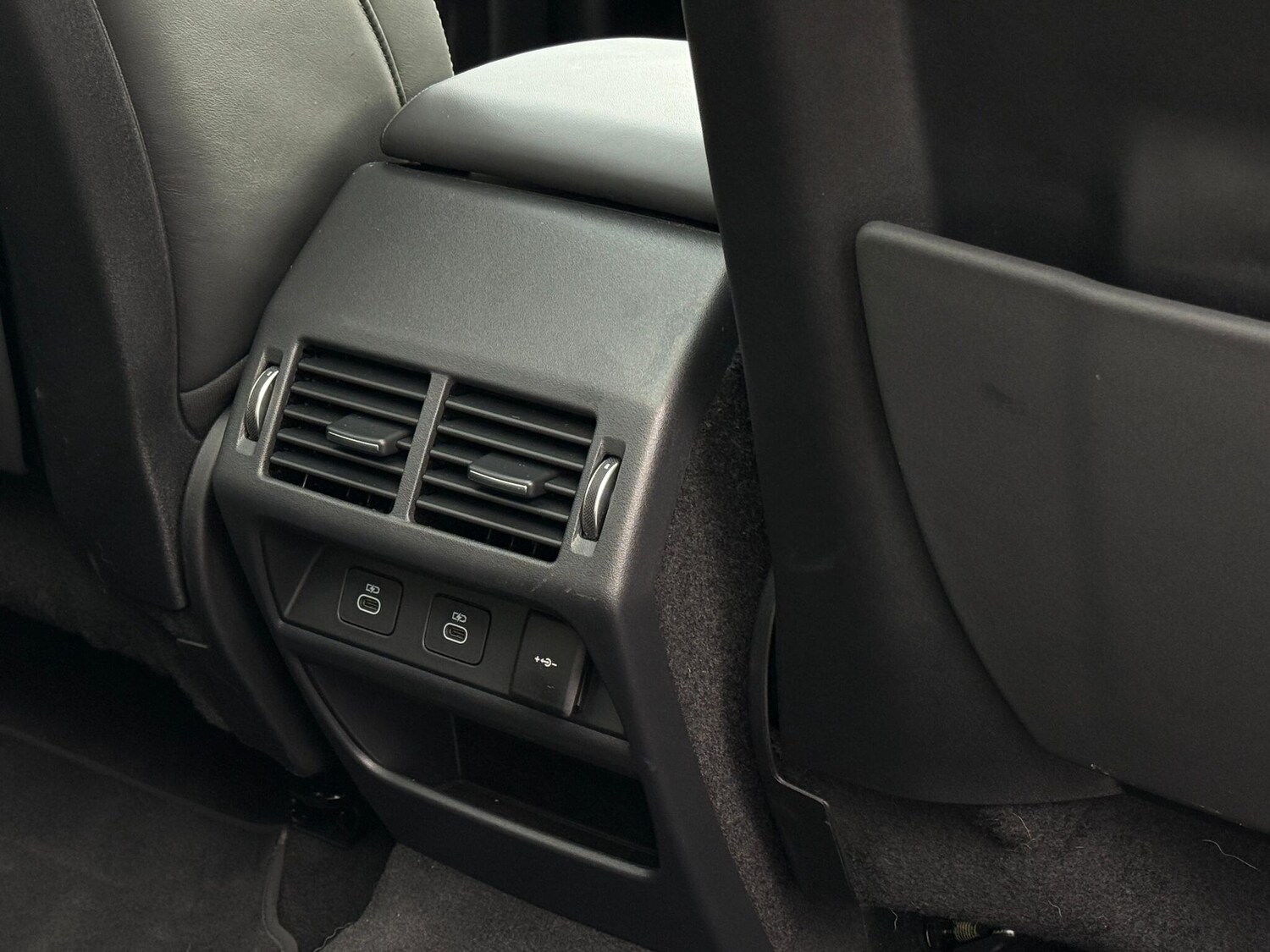 Used Land Rover Discovery Sport 2025 for sale - 76227587: Photo 33