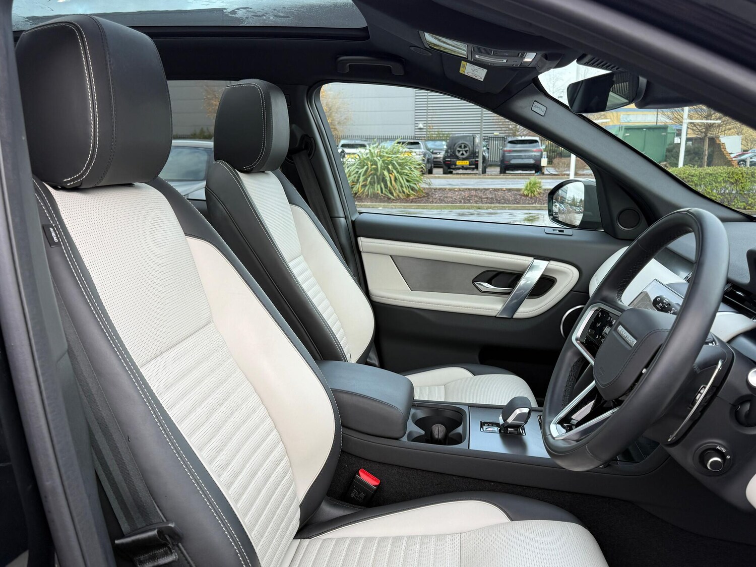 Used Land Rover Discovery Sport 2025 for sale - 76227587: Photo 36