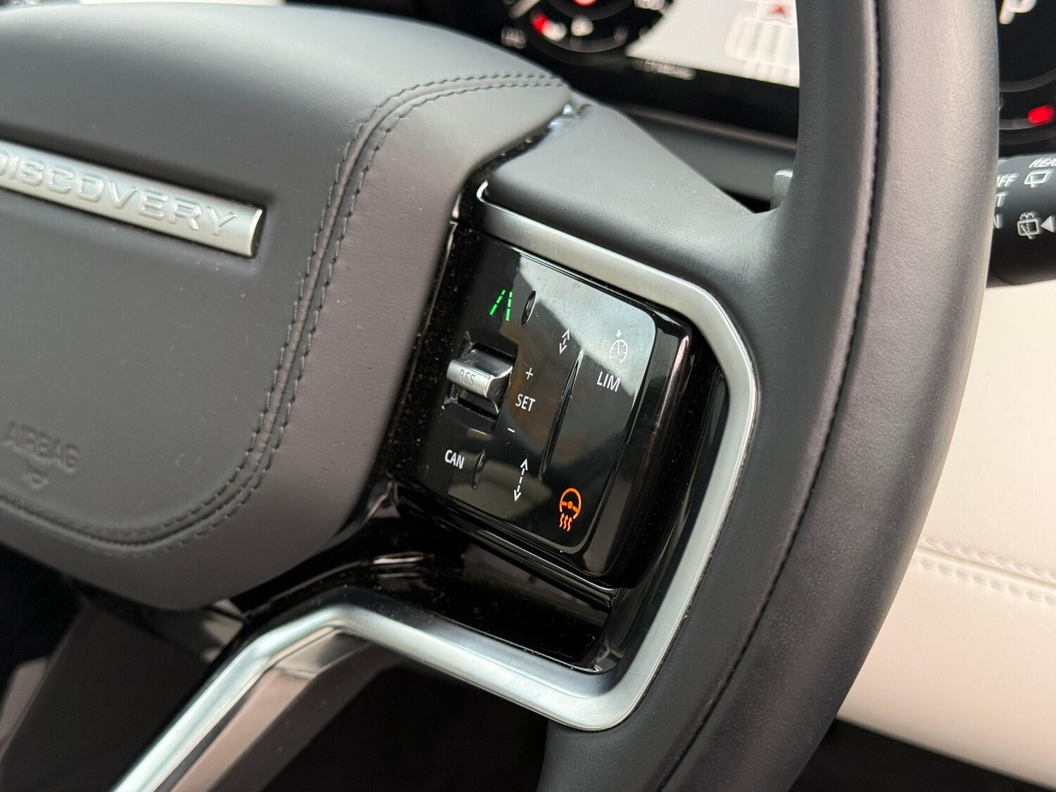 Used Land Rover Discovery Sport 2025 for sale - 76227587: Photo 44