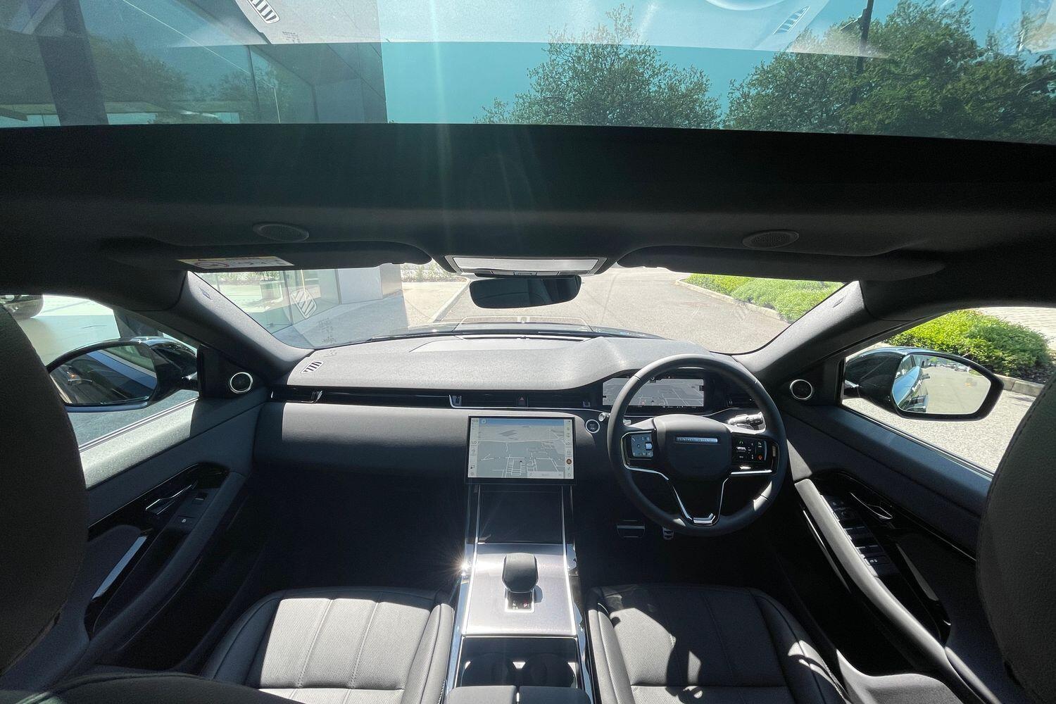 Used Land Rover Range Rover Evoque 2025 for sale - 76562234: Photo 4