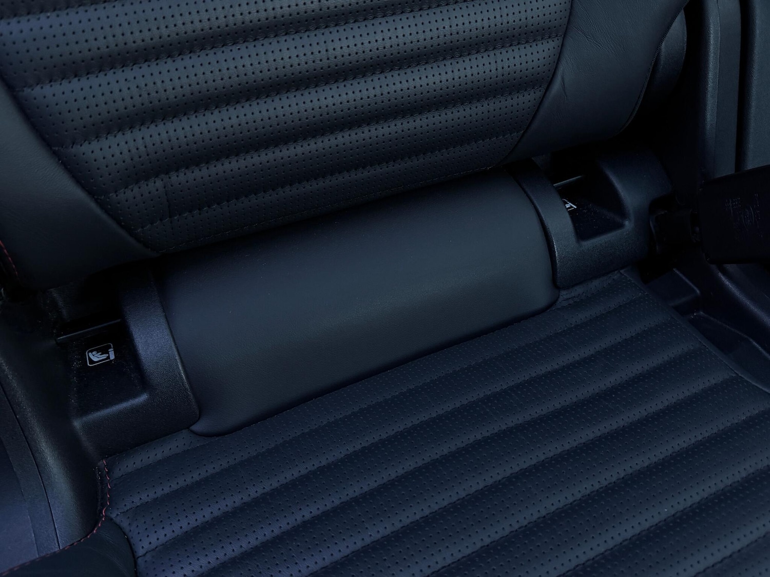 Used Land Rover Discovery Sport 2022 for sale - 76765835: Photo 38