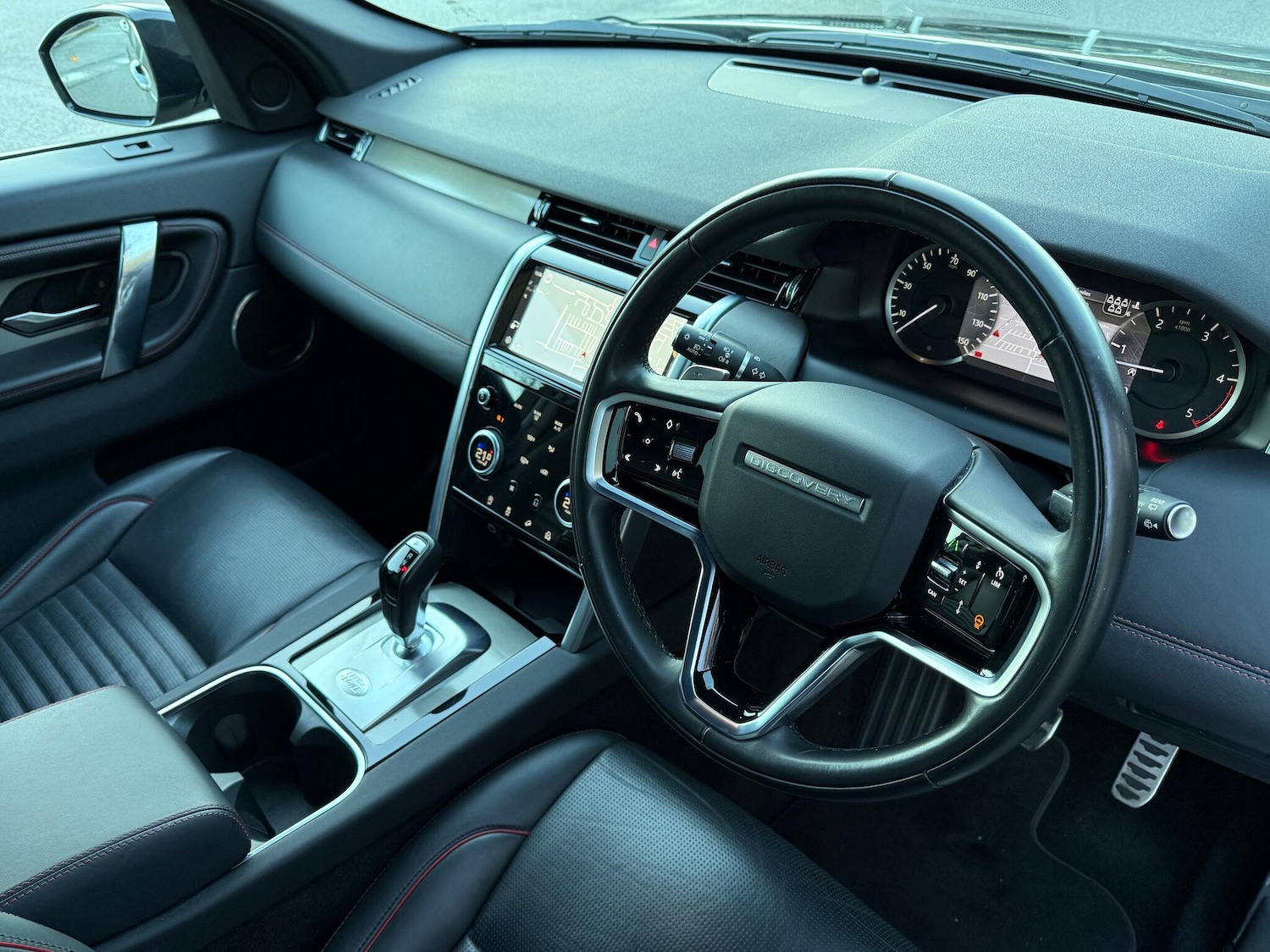 Used Land Rover Discovery Sport 2022 for sale - 76765835: Photo 46