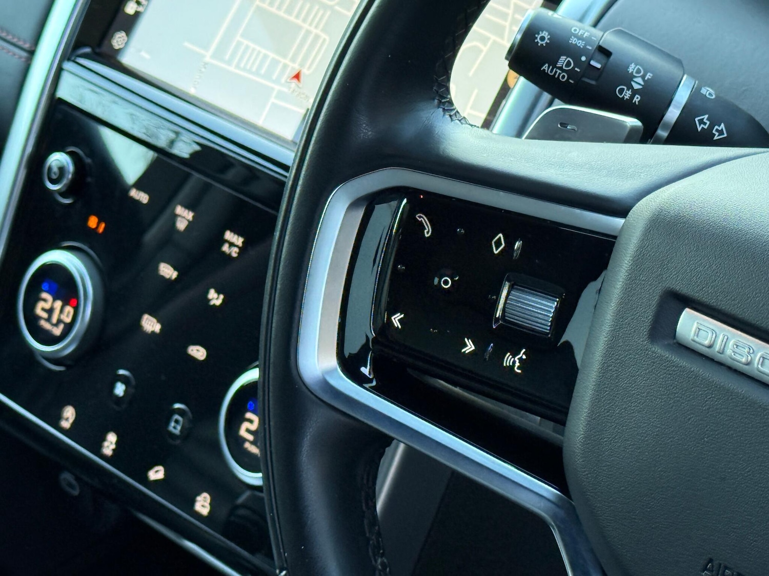 Used Land Rover Discovery Sport 2022 for sale - 76765835: Photo 49