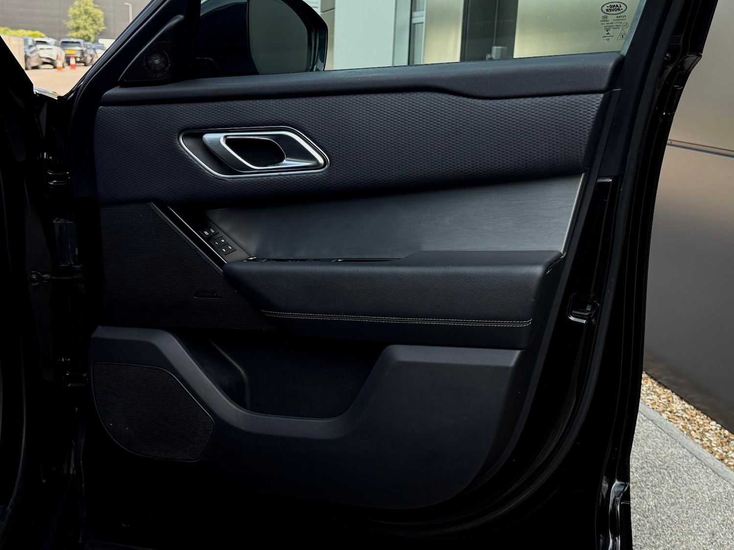 Used Land Rover Range Rover Velar 2021 for sale - 76349346: Photo 34