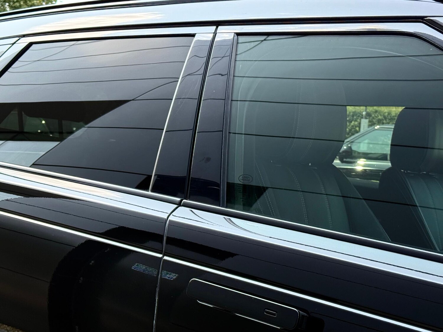 Used Land Rover Range Rover Velar 2021 for sale - 76349346: Photo 35