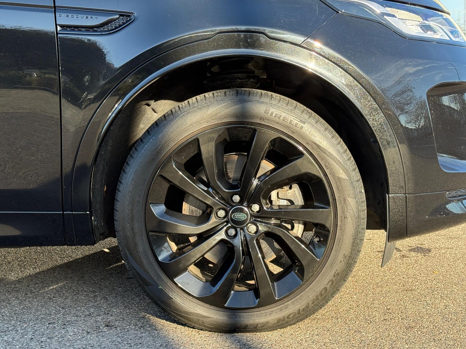 Used Land Rover Discovery Sport 2023 for sale - 76446910: Photo 17