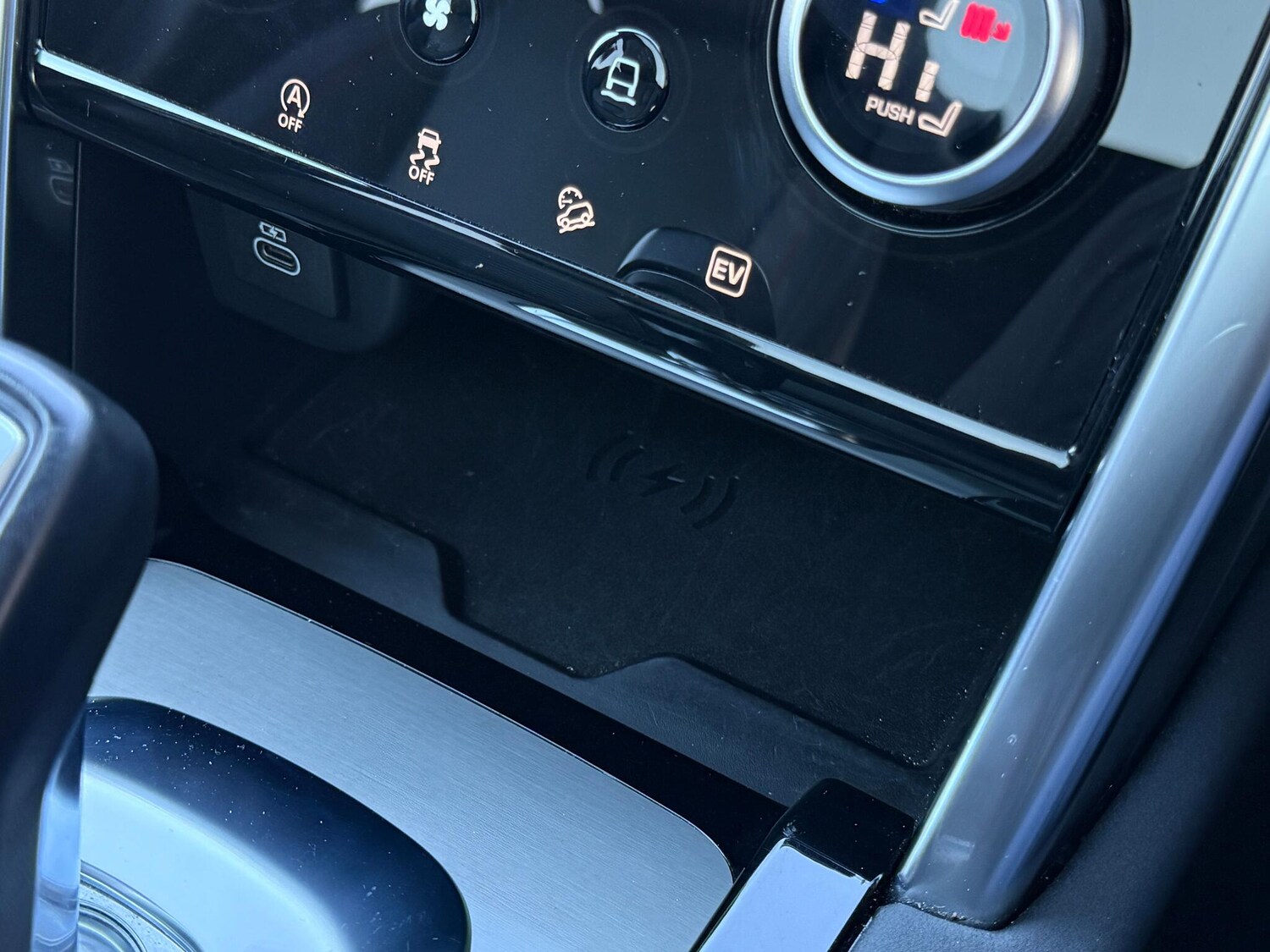 Used Land Rover Discovery Sport 2023 for sale - 76446910: Photo 25