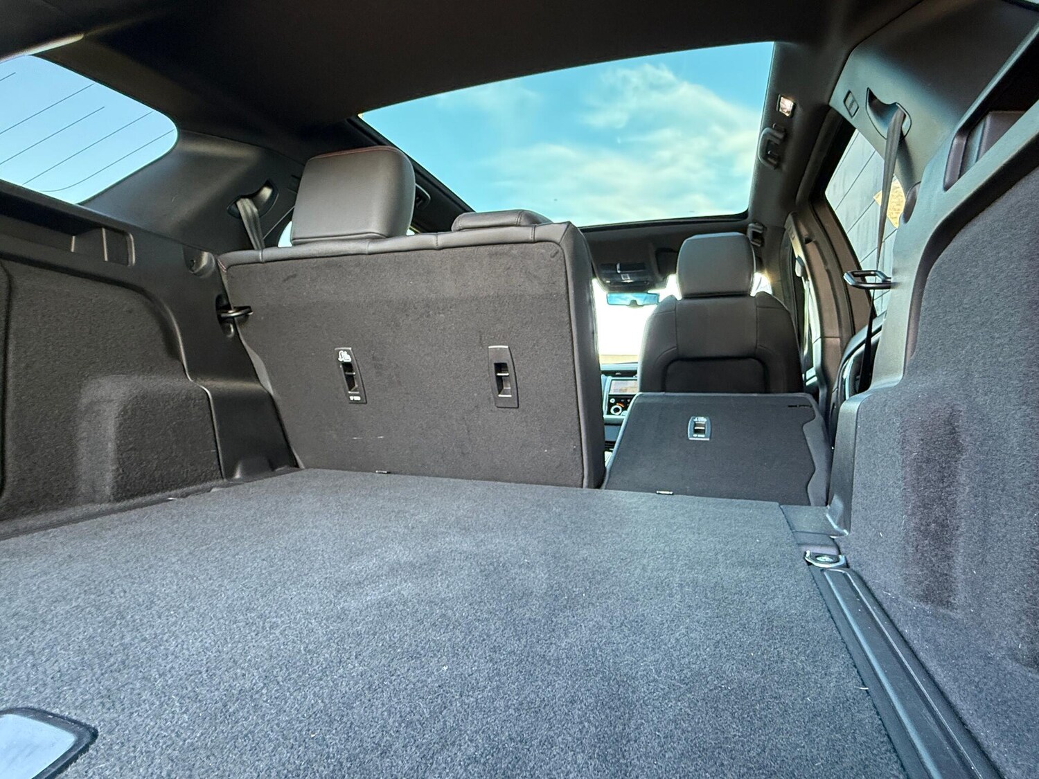 Used Land Rover Discovery Sport 2023 for sale - 76446910: Photo 34