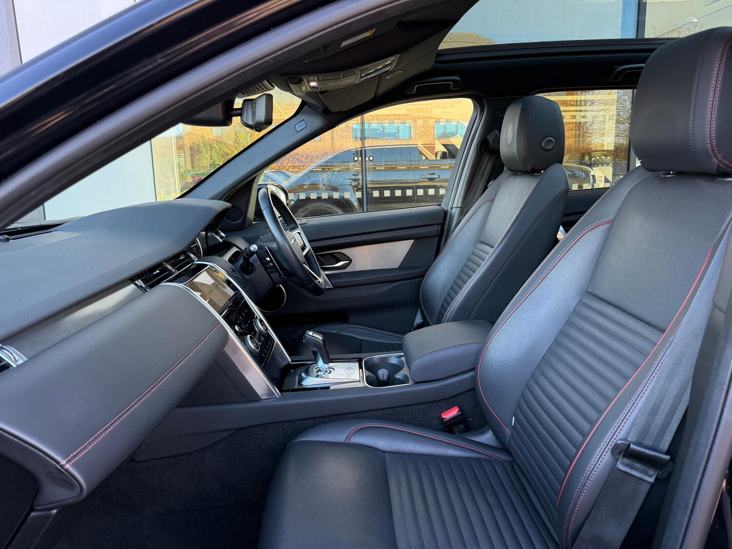 Used Land Rover Discovery Sport 2023 for sale - 76446910: Photo 45