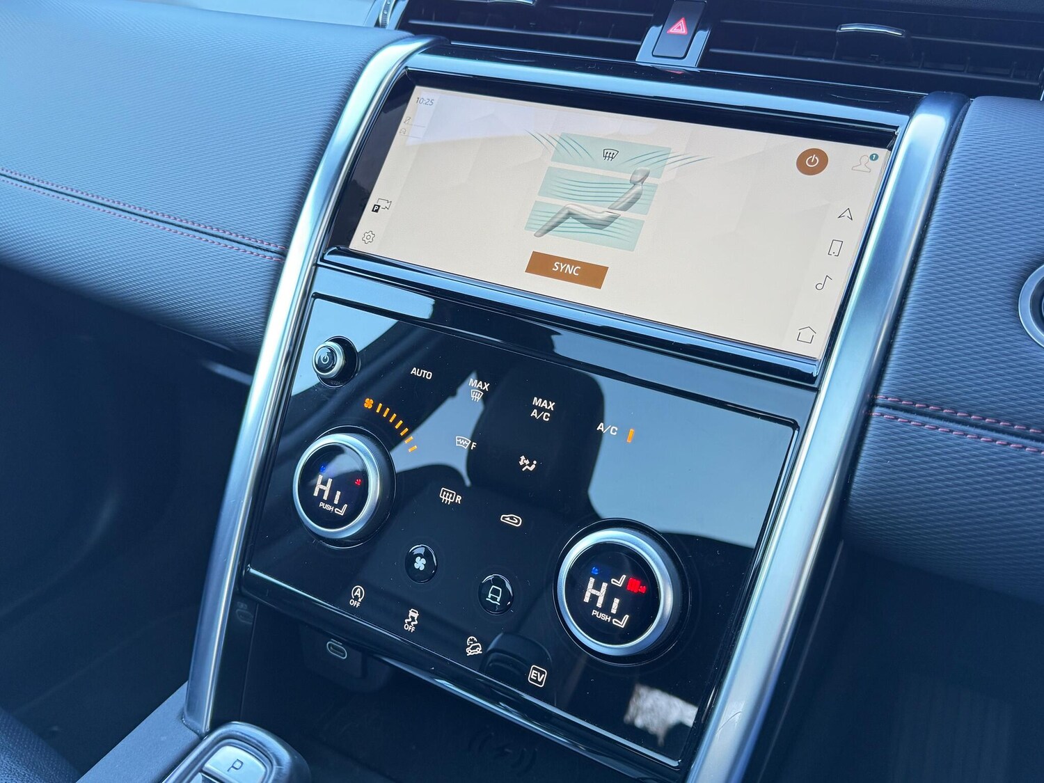 Used Land Rover Discovery Sport 2023 for sale - 76446910: Photo 54