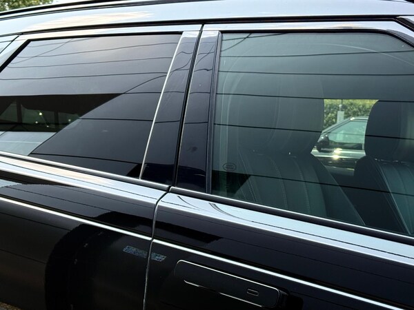 Used Land Rover Range Rover Velar 2021 for sale - 75507581: Photo 35