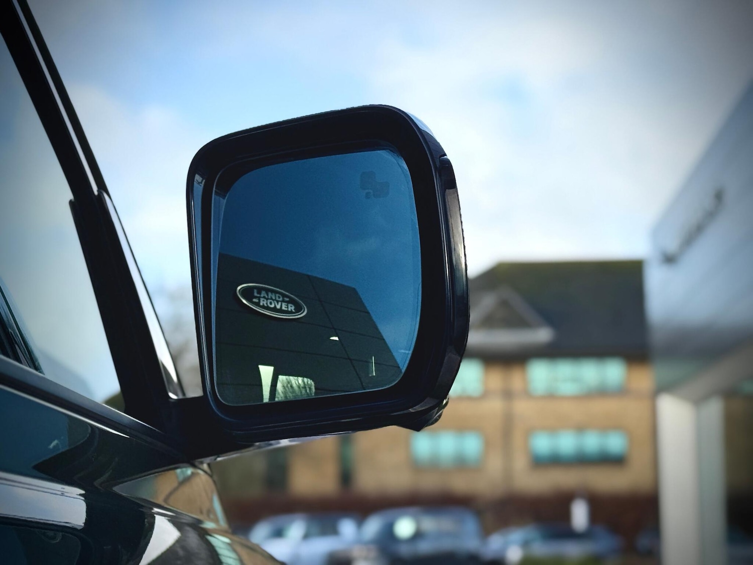 Used Land Rover Defender 110 2020 for sale - 76898856: Photo 12