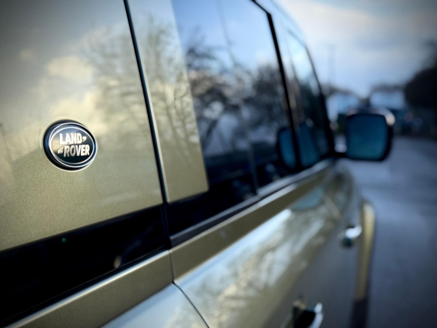 Used Land Rover Defender 110 2020 for sale - 76898856: Photo 14