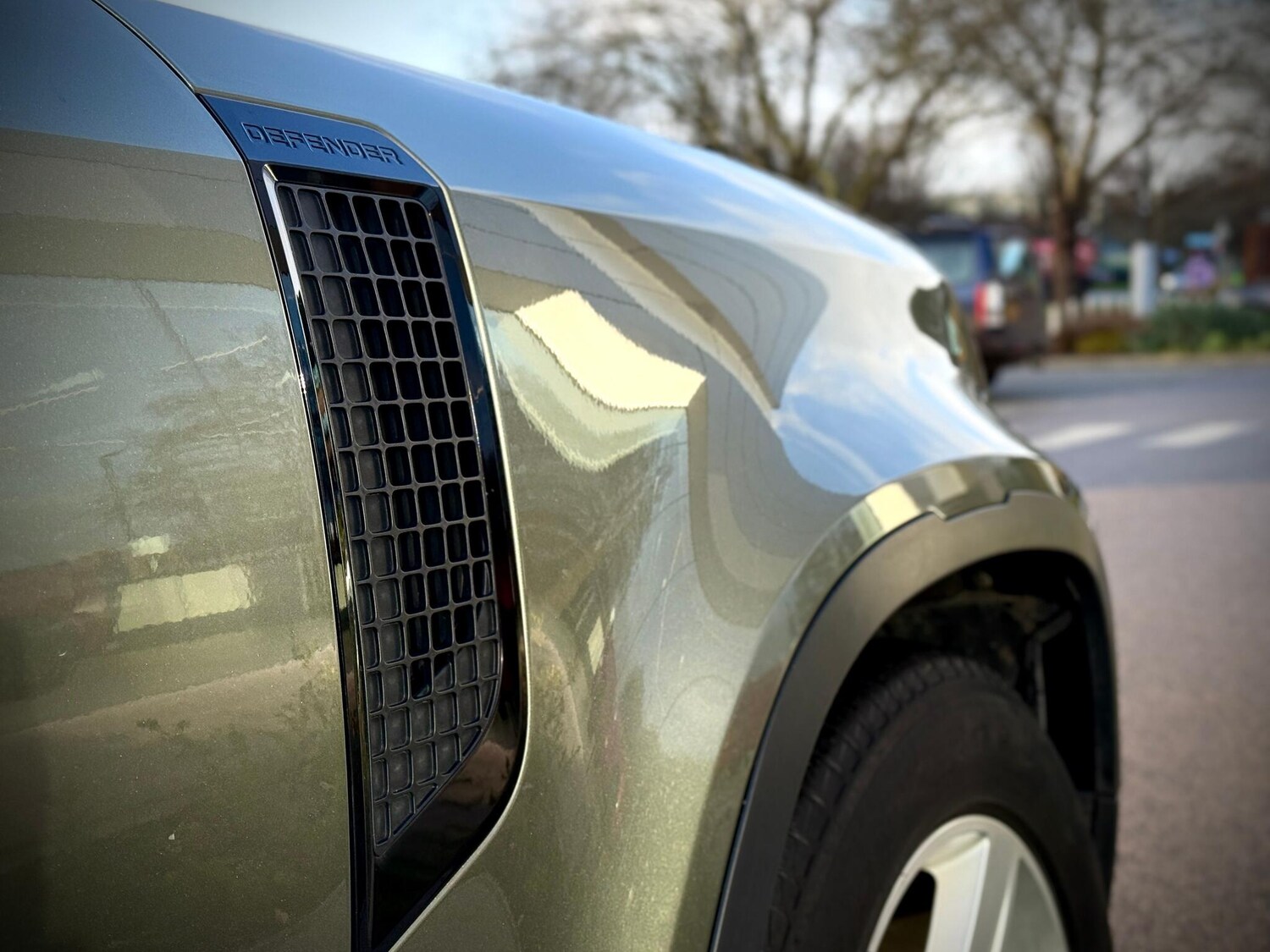 Used Land Rover Defender 110 2020 for sale - 76898856: Photo 15