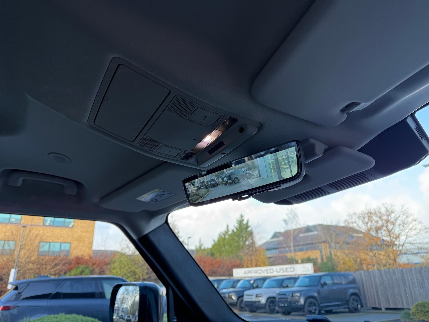 Used Land Rover Defender 110 2020 for sale - 76898856: Photo 28