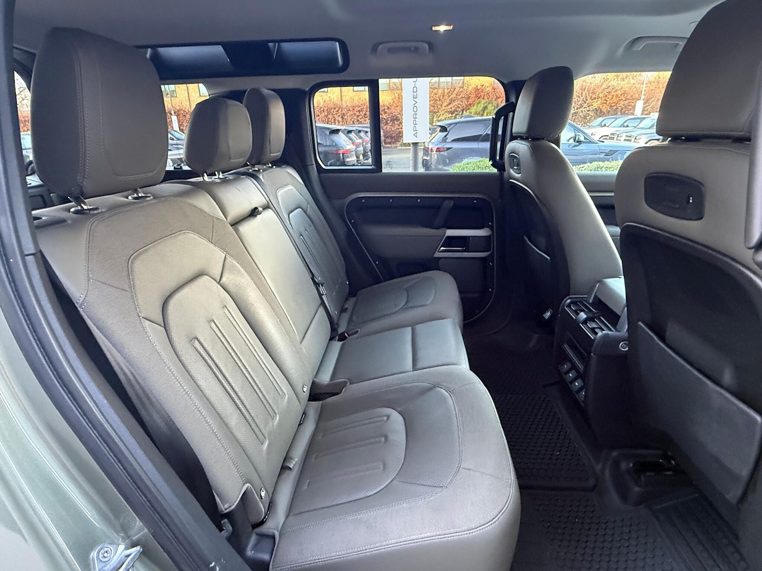 Used Land Rover Defender 110 2020 for sale - 76898856: Photo 37